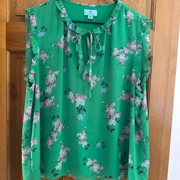 CeCe Green Floral Ruffle Blouse - Picture 1 of 3